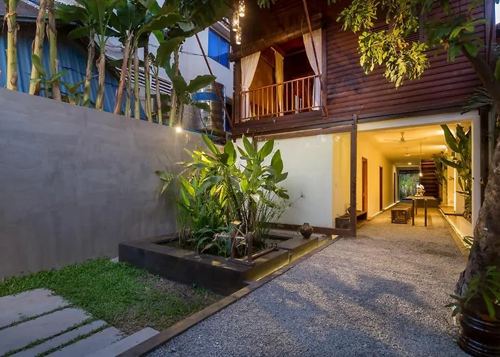 Wat Damnak House By Angkor Willa *