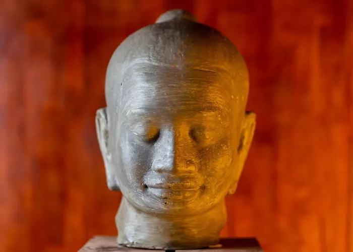 Wat Damnak House By Angkor Willa Siem Reap